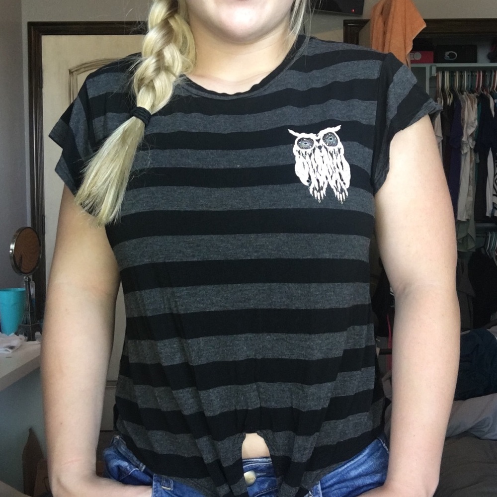 striped owl tee